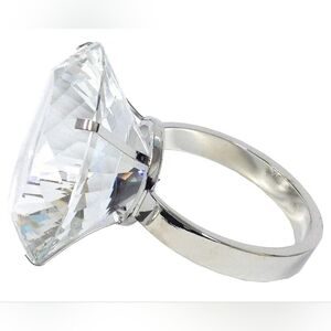 Large Crystal 3 inch Diameter Clear Crystal Diamond Ring Paperweight